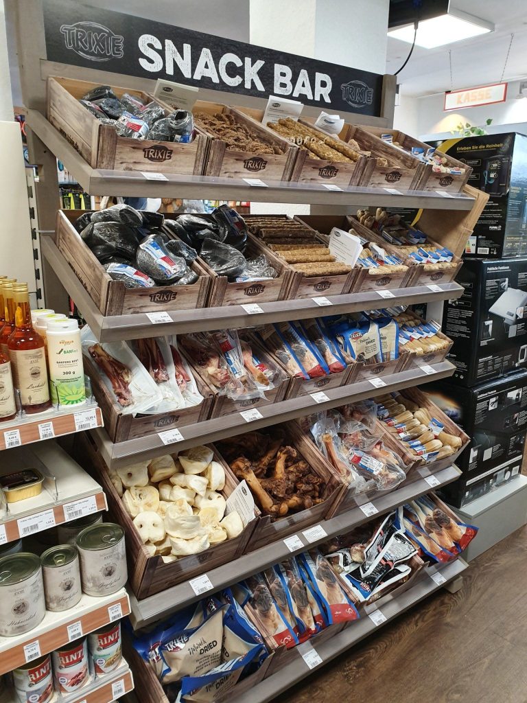 Snackbar mit Tierleckerlis